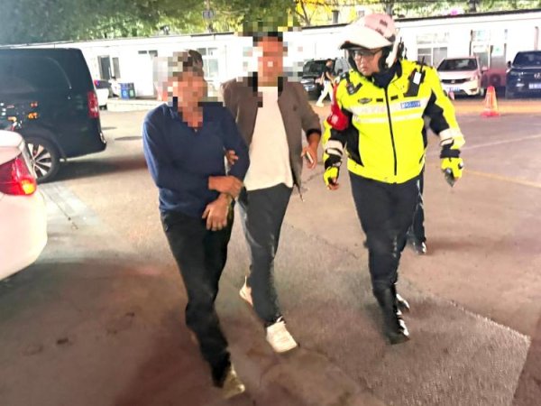 嘉理证券 铁骑极速驰援，晚高峰2分钟抢通生命通道